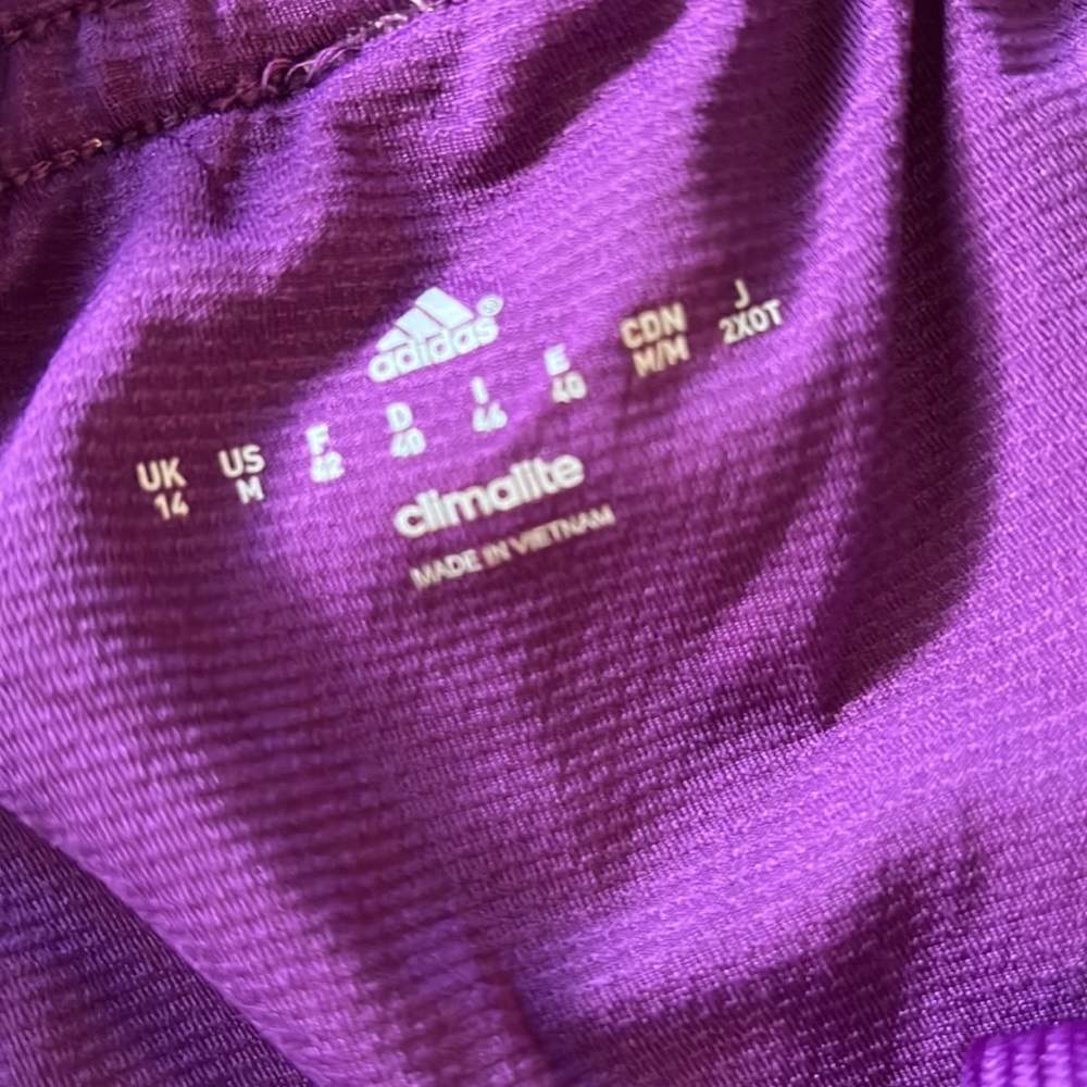 Adidas shorts - Picture 3 of 6